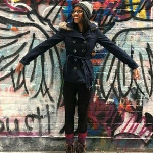 Meet your Posher, Jenny